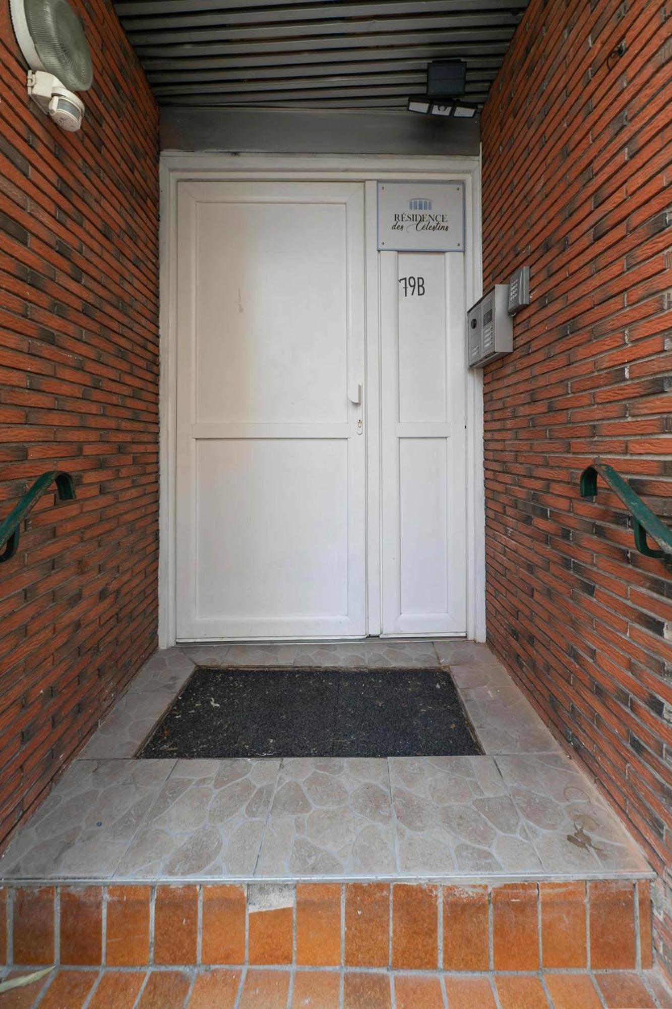 Les Stins - Appartements Climatises - Centre Ville วิชี ภายนอก รูปภาพ