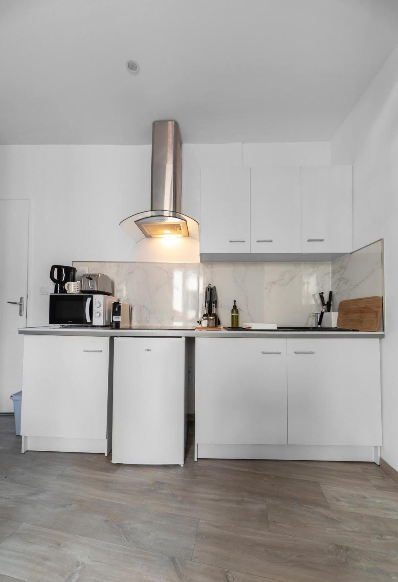 Les Stins - Appartements Climatises - Centre Ville วิชี ภายนอก รูปภาพ